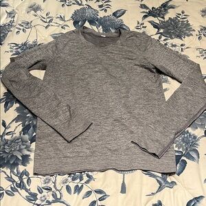 Lululemon swiftly relaxed long sleeve